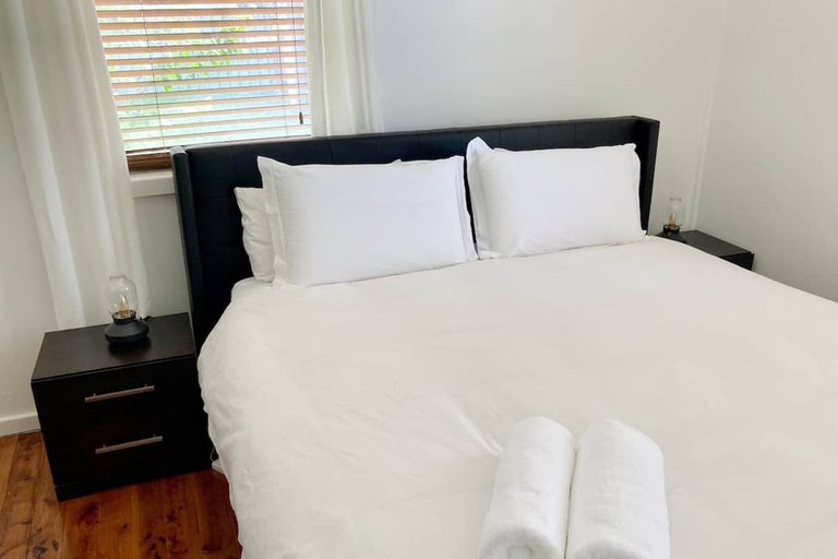 Bedroom 3, Fieldsend Cottage, Maitland