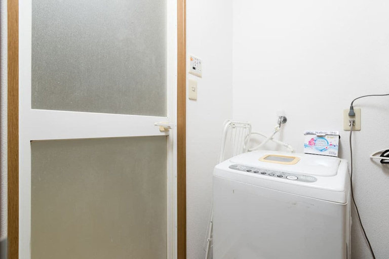 Bathroom 4, Ota Building St31&32, Osaka