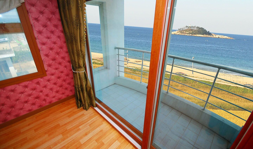 Others 3, Sunrise Pension, Sokcho