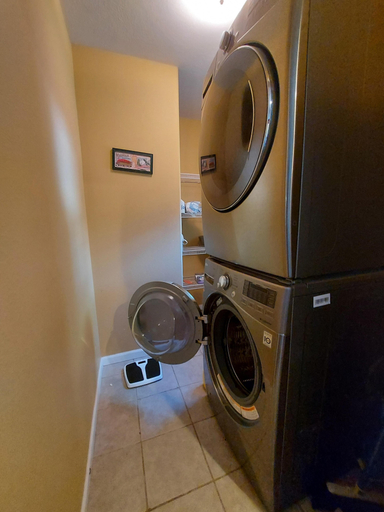 Bathroom 3, Blue Bird Hill with Deck & Middle of Branson Location, Taney