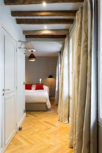 Bedroom 4, Les Ateliers de Montmartre, Paris