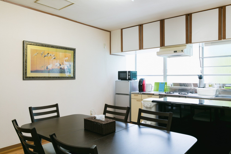Others 5, Naha Nishi EXseed, Naha