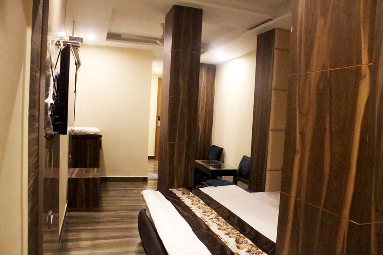 Bedroom 2, Hotel Ganga Heights By Avadhesh Group Of Hospitality, Hardwar