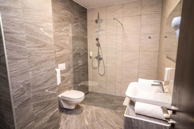 Bathroom 3, Villa Angy, Plitvička Jezera