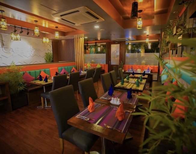 Food & Drinks 5, Beehive Central, Malé