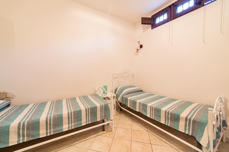 Bedroom 5, Villetta Specchiarica, Taranto