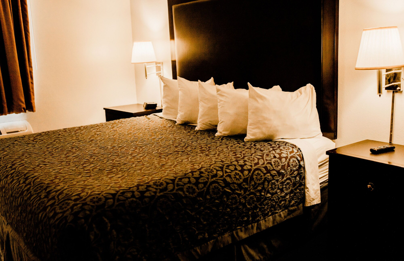 Bedroom 2, Best Rest, Delaware