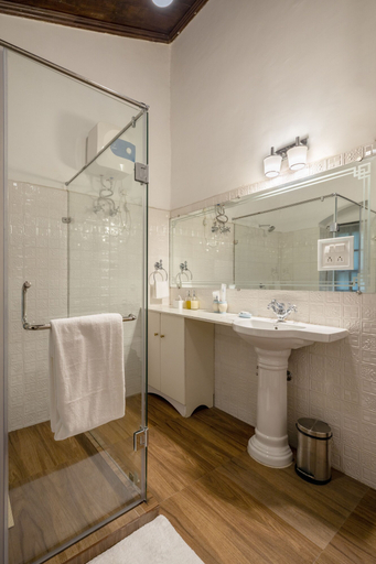 Bathroom 3, Amã Stays & Trails Wayside, Kurseong, Darjiling