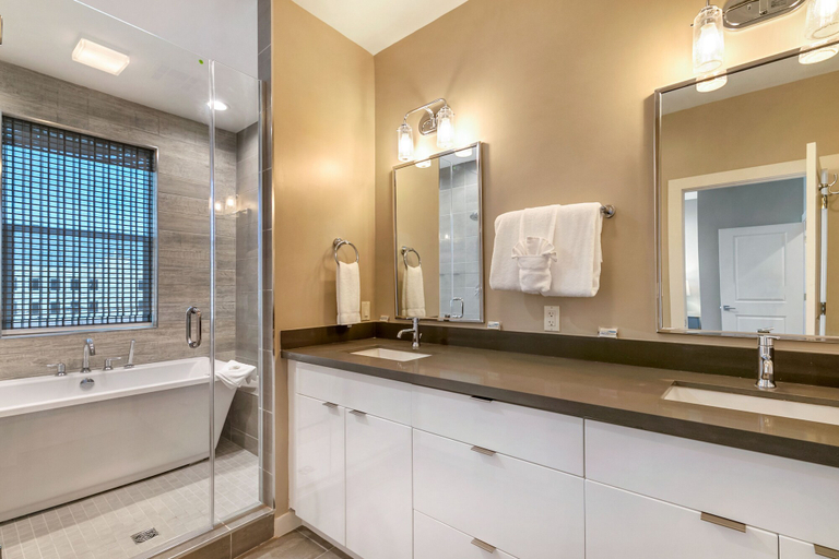 Bathroom 4, Bienville Villas Brand New 4BR, Orleans
