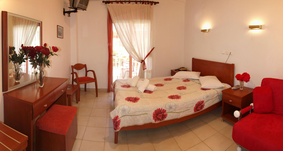 Bedroom 3, Hotel Pighi, Central Macedonia