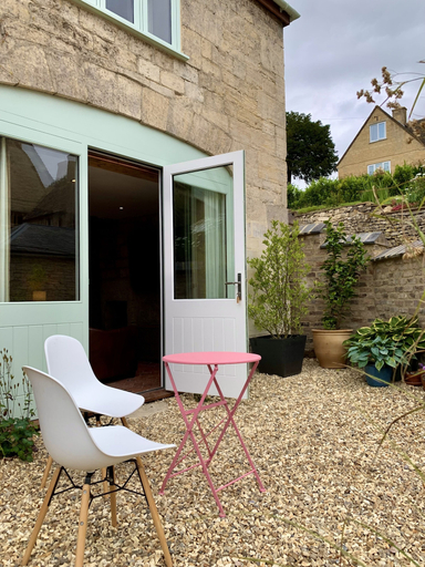 Others 5, The Coach House and The Stable, Gloucestershire