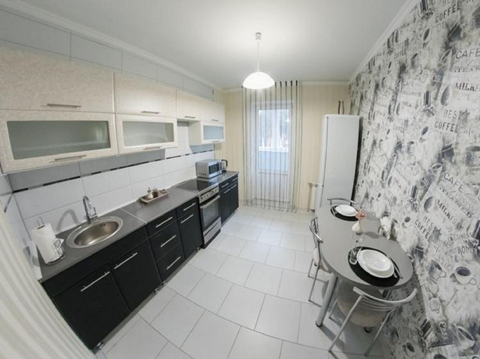 Dining Room, PaulMarie Apartments on Zaslonova 70, Salihorsk