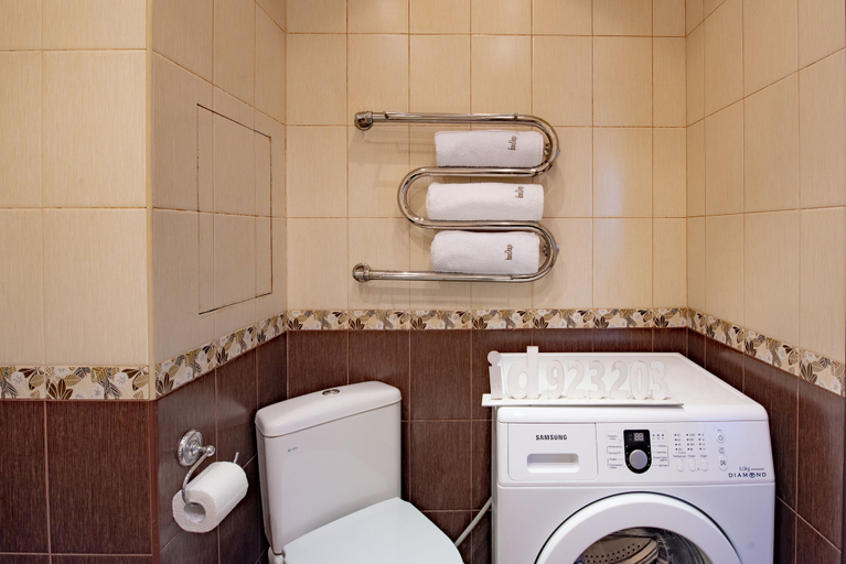 Bathroom 2, Sadovaya 3k2, Podol'skiy rayon