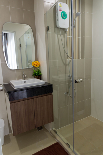 Bathroom 4, Modernbright Service Apartment, Bang Lamung