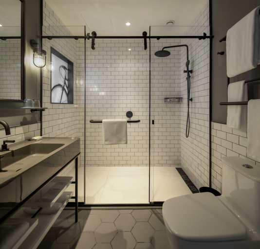 Bathroom 3, Moxy Nanjing Jiangning, Nanjing