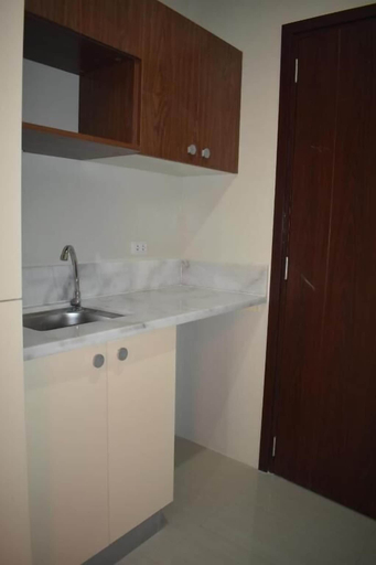 Others 5, G Square Residences, Manila City