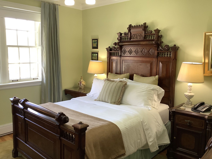 Bedroom 3, Manoir Chamberland (Adults Only, No Pets), Papineau