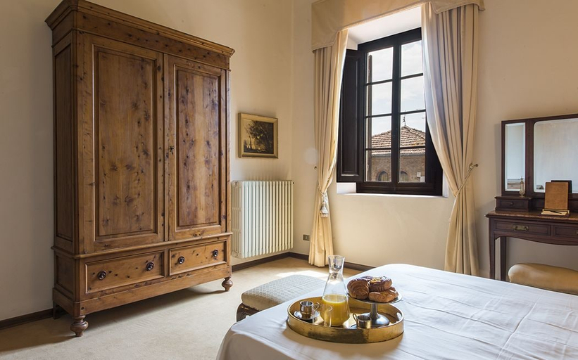 Bedroom 4, Villa Piandaccoli, Florence