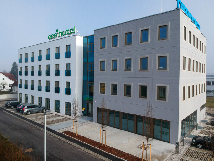 Exterior & Views 2, eee hotel Gunskirchen, Wels Land