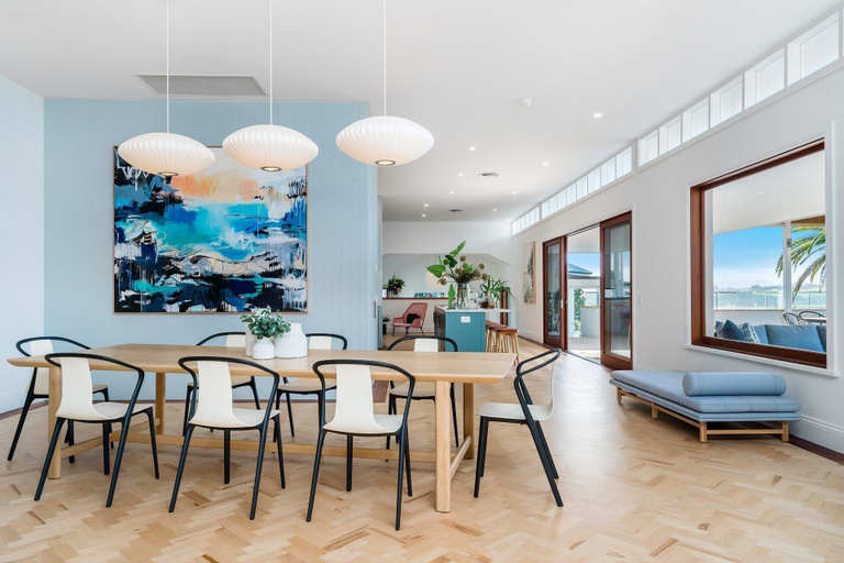 Others 5, Your Luxury Escape - White Wood, Byron