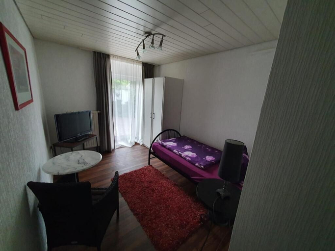 Others 5, Hotel Jungmann, Saarlouis