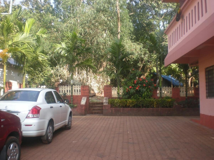 Others 3, Atithi Lodge, Ratnagiri