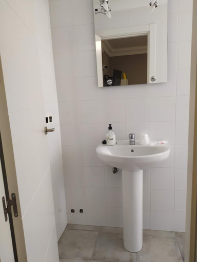 Bathroom 4, Village Ayamonte Rooms, Huelva
