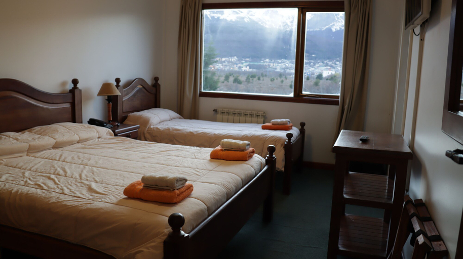 Bedroom 14