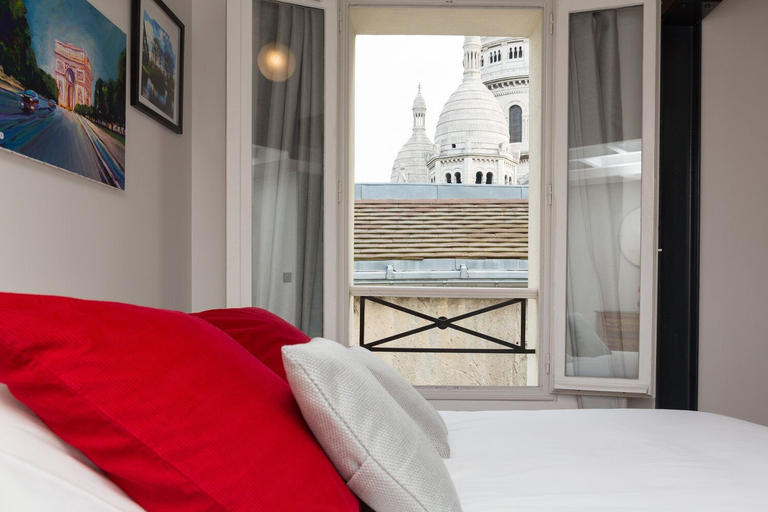 Bedroom 5, Les Ateliers de Montmartre, Paris