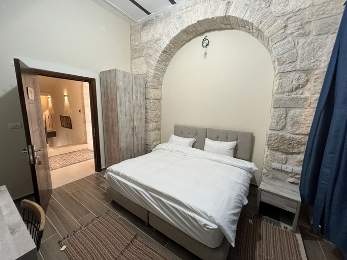 Bedroom 2, Ma'an lil-Hayat Boutique Hotel, Bethlehem