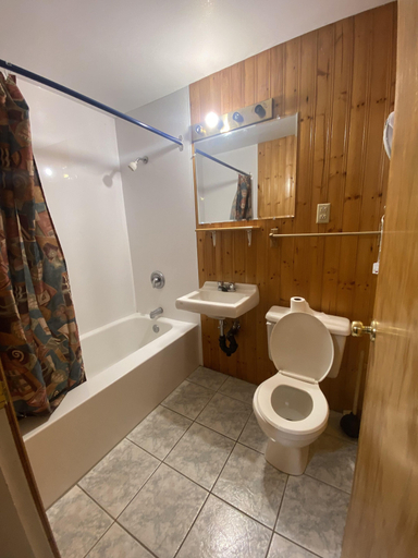 Bathroom 3, Hillcrest Motel, Saint John