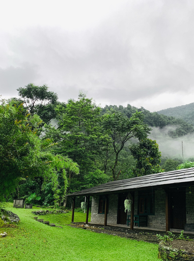 Others 5, Mountain Lodges of Nepal - Birethanti, Dhaualagiri