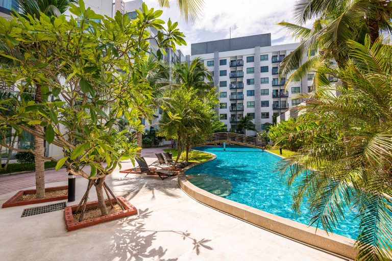 Sport & Beauty 3, Pool Views De Luxe at Arcadia Beach Resort, Pattaya