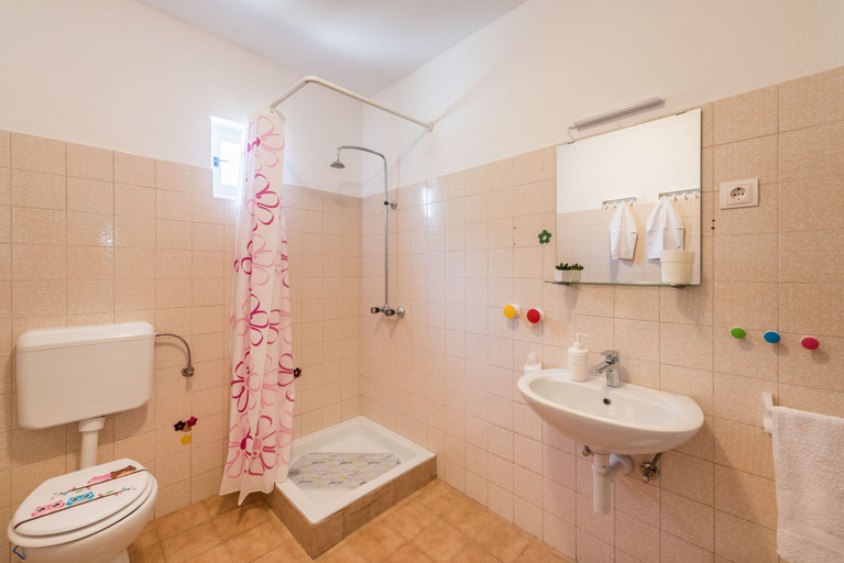 Bathroom 3, Apartment Hope, Split