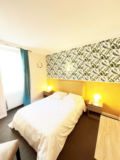 Bedroom 3, Hotel & Cantine De La Plage, Vendée