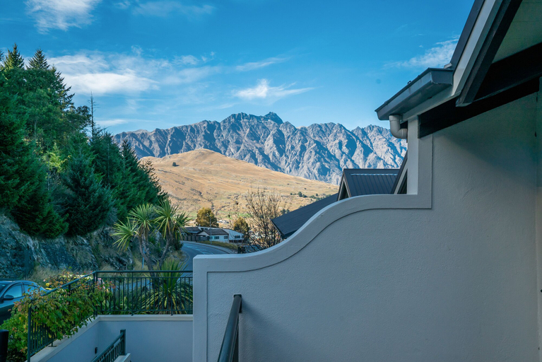 Others 5, ALPINE LOFT WITH JAW-DROPPING VIEW, Queenstown-Lakes