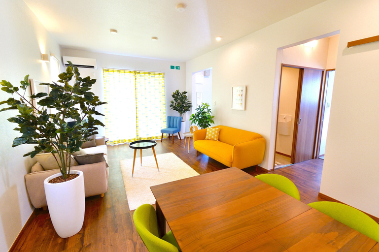 Others 5, Annex B Onna, Onna
