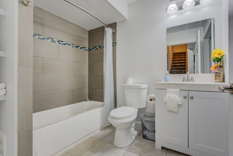 Bathroom 4, 5BR Theatre & Arcade AF Academy Trails, W/hot Tub!, El Paso