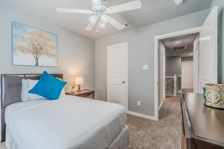Bedroom 2, Luxury Townhome Collection GrandPrairie, Arlington
