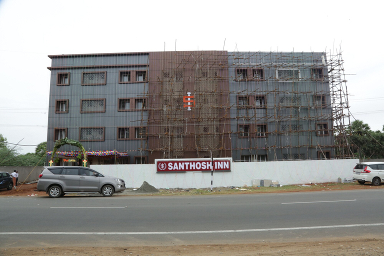 Exterior & Views 2, Hotel Santhosh Inn, Nagappattinam