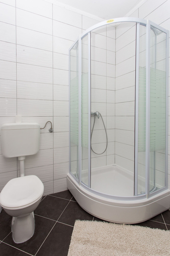 Bathroom 4, Apartments More, Konavle