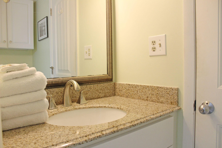 Bathroom 4, Ocean Dunes Condo Rental - Right Near the Sands, Horry