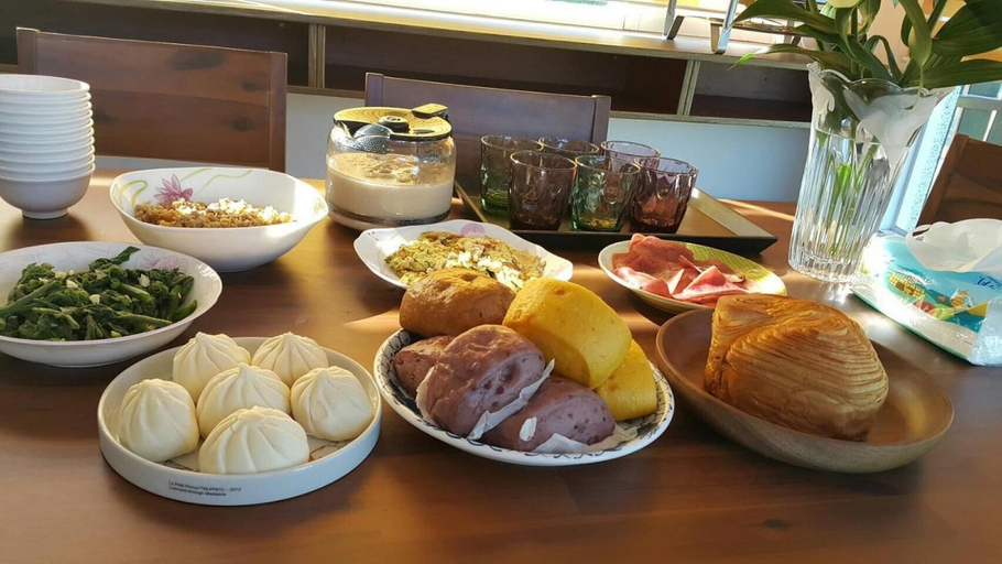 Food & Drinks 5, 7 Milefog B&B, Hualien