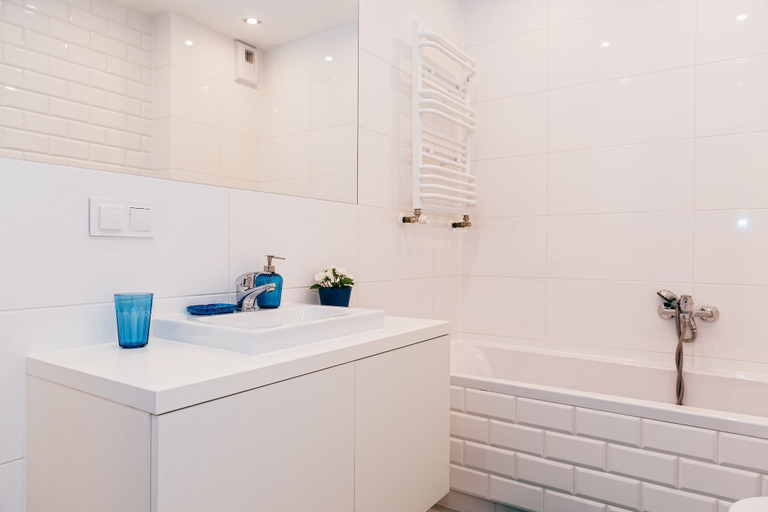 Bathroom 3, Elite Apartments City Center Suites, Gdańsk City