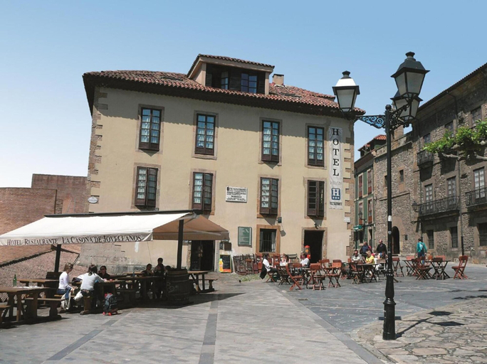Exterior & Views 2, Hotel La Casona de Jovellanos, Asturias