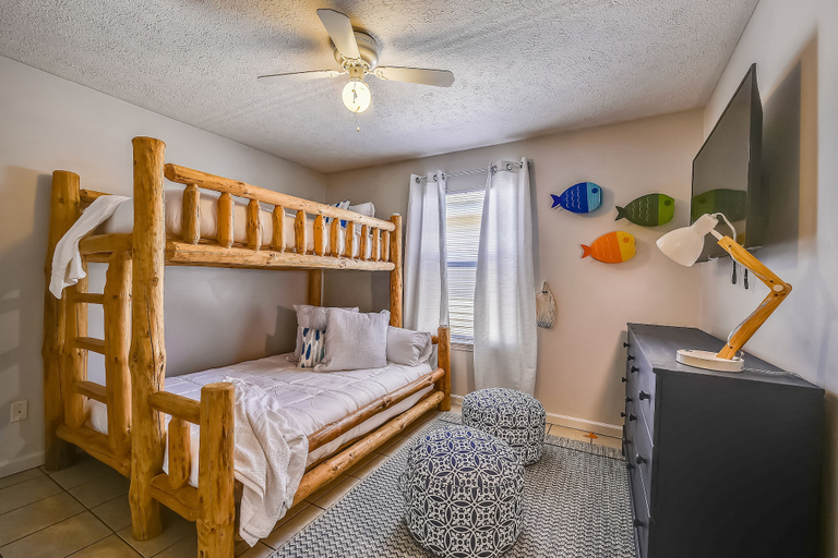 Bedroom 2, The Sandbox by Book That Condo, Bay