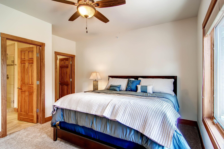 Bedroom 3, Black Canyon Inn Unit H4 Deluxe, Larimer