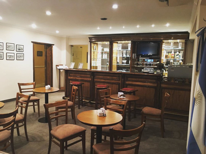Food & Drinks 5, Kapenke Hotel, Lago Argentino