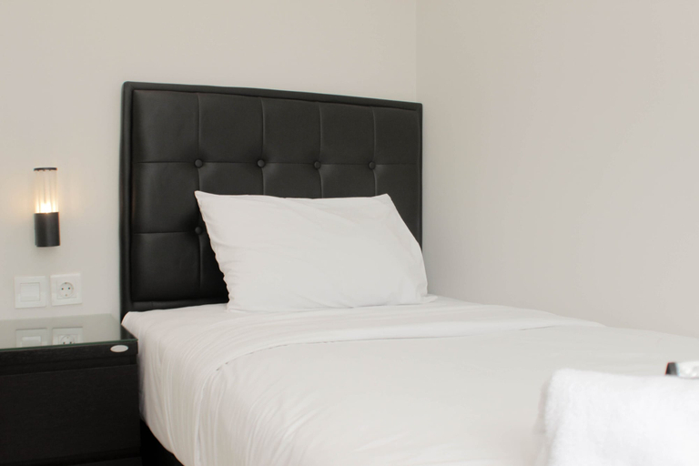 Bedroom 2, Cozy Stay 2Br Springlake Summarecon Bekasi Apartment, Bekasi
