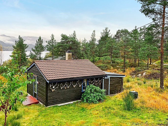 Exterior & Views 2, 6 Person Holiday Home in Ostereidet, Lindås